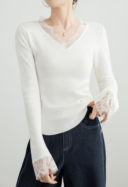 V-Neck Lace Trim Bell Sleeve Knit Top in White